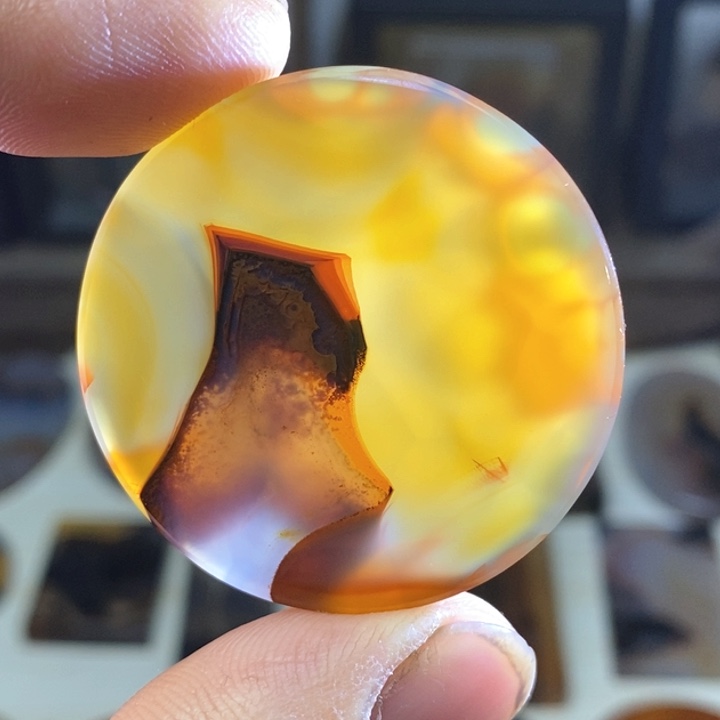 玛瑙/玉髓颈饰未镶嵌