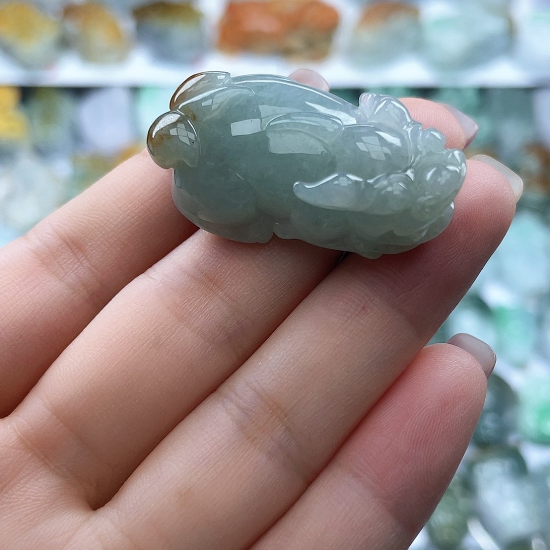 颈饰未镶嵌翡翠貔貅