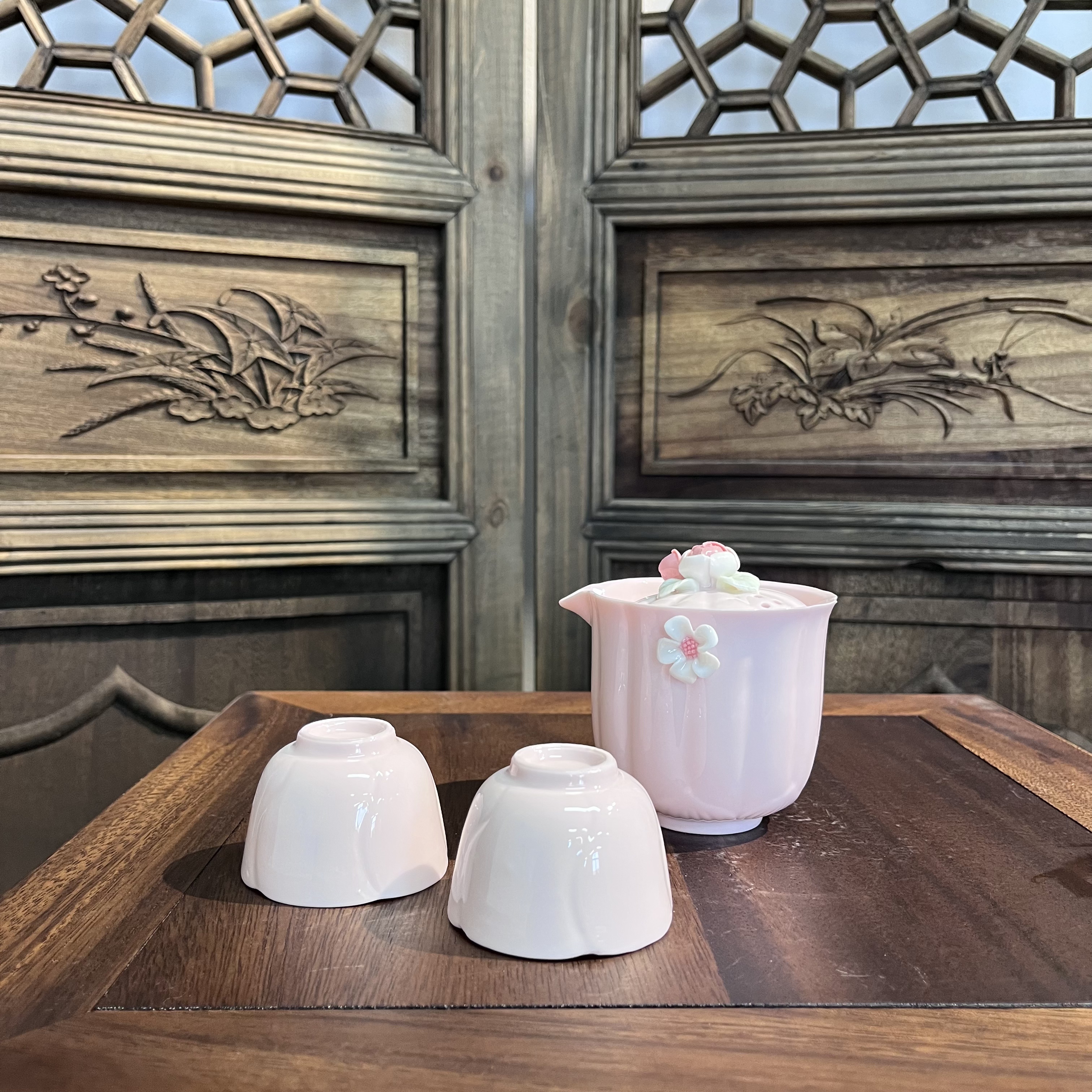 【闪购链接】A-0048 手捏花粉 一壶两杯旅行套