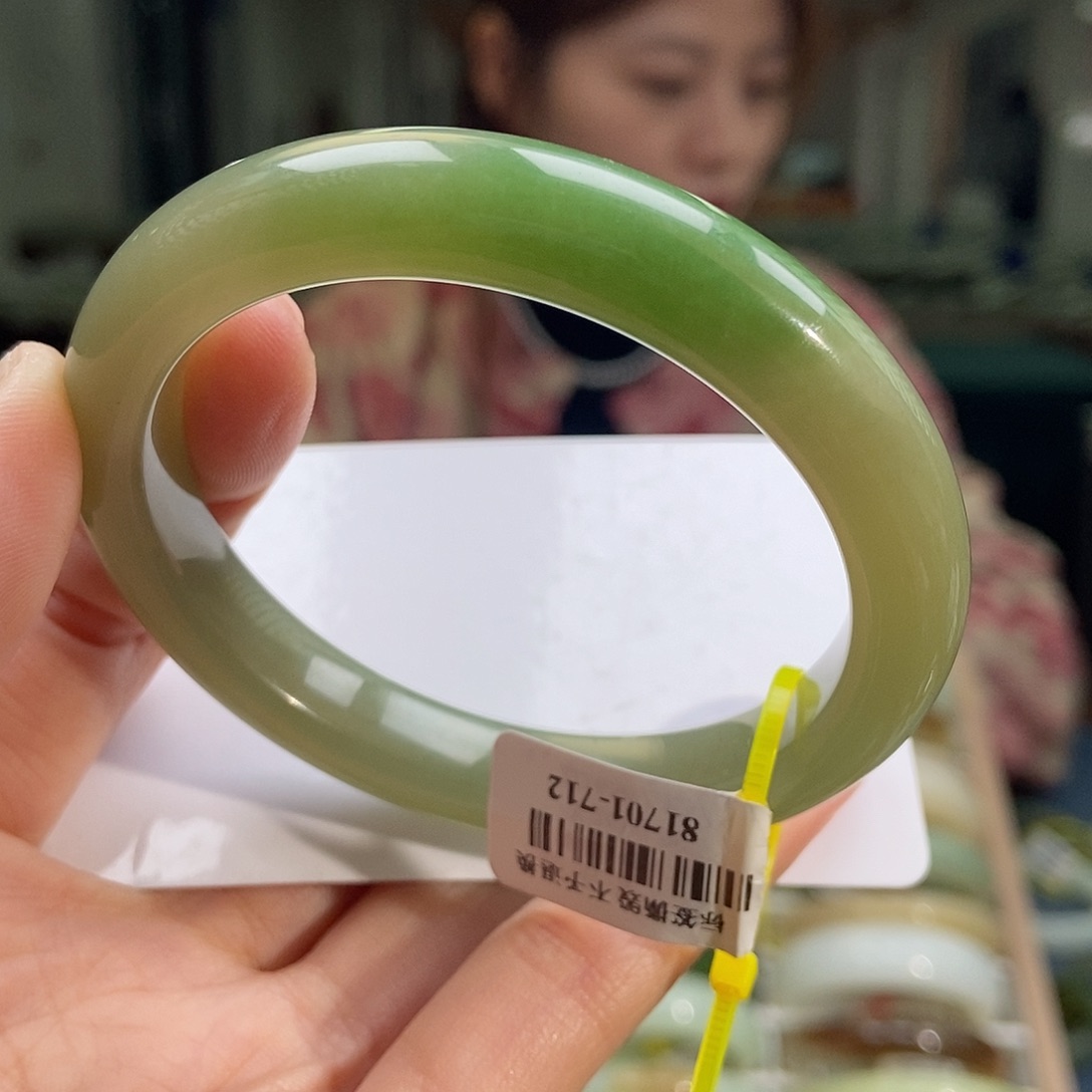 和田玉（翠青玉）手镯未镶嵌55 54