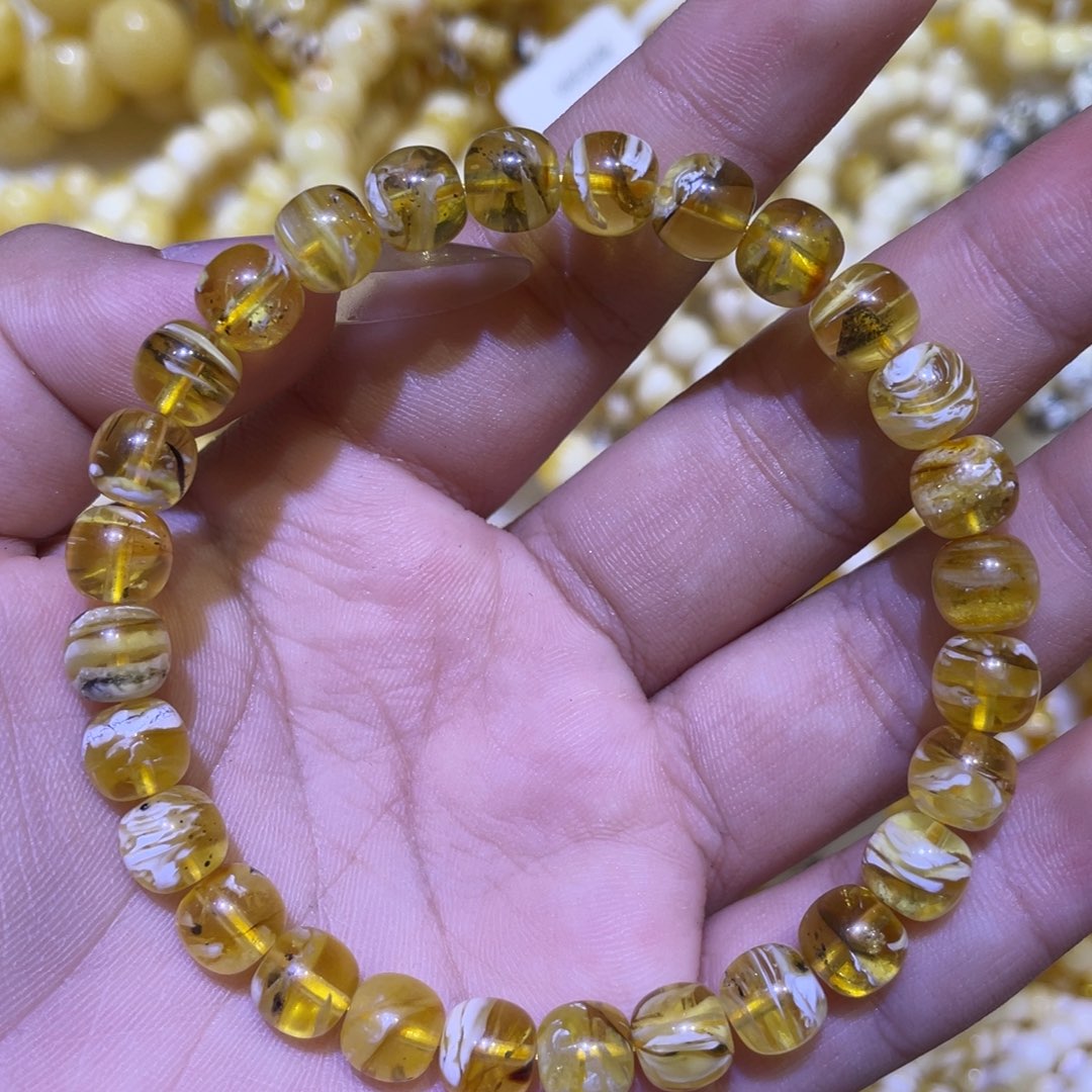 蜜蜡未镶嵌珠宝奇石7.6m