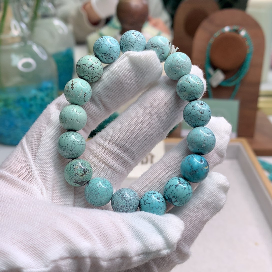 绿松石未镶嵌饰品