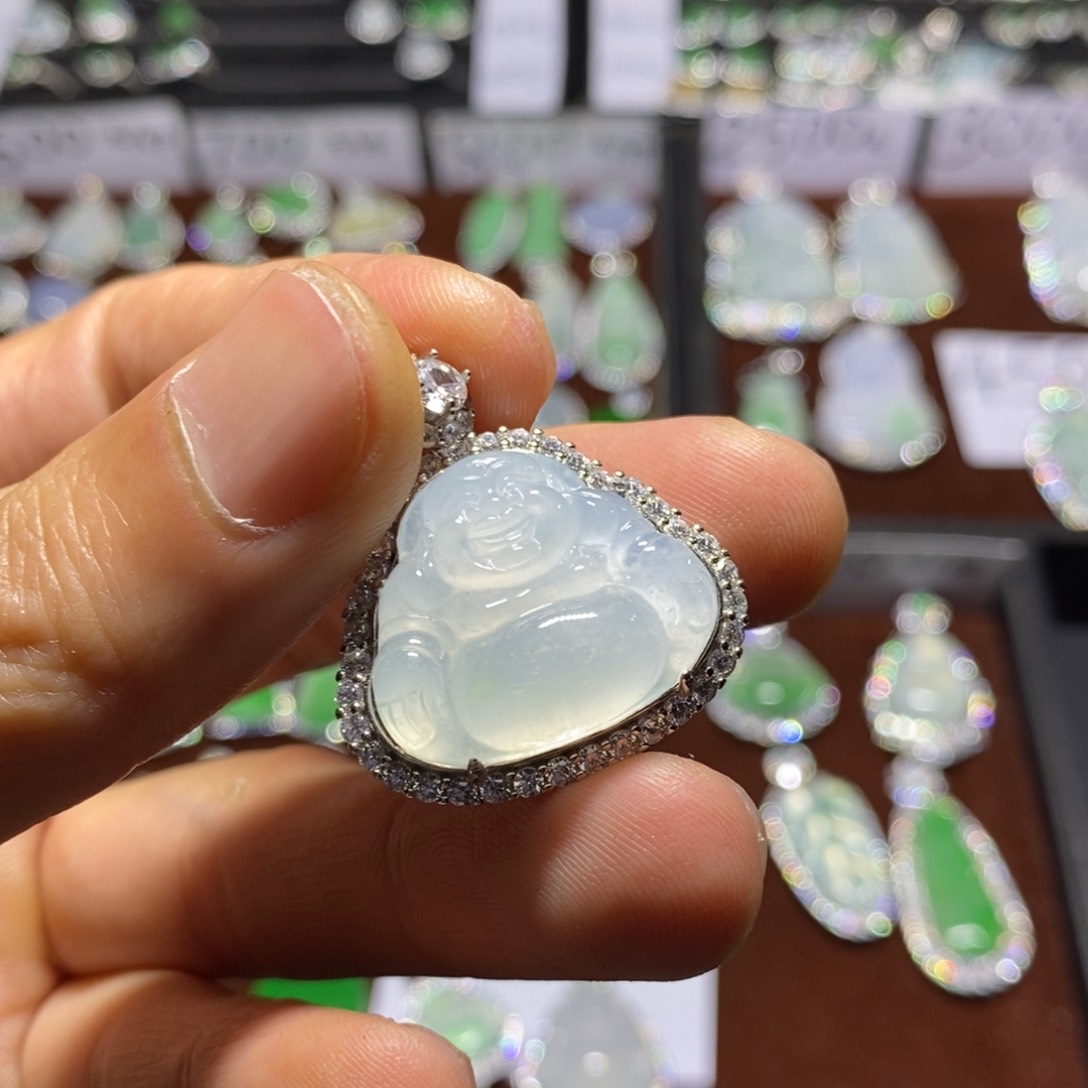 翡翠银S925镶嵌颈饰厌*弃