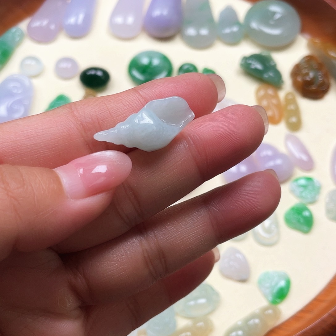 颈饰未镶嵌翡翠55667777766