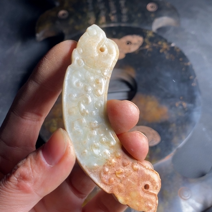 走***铺和田玉未镶嵌挂件