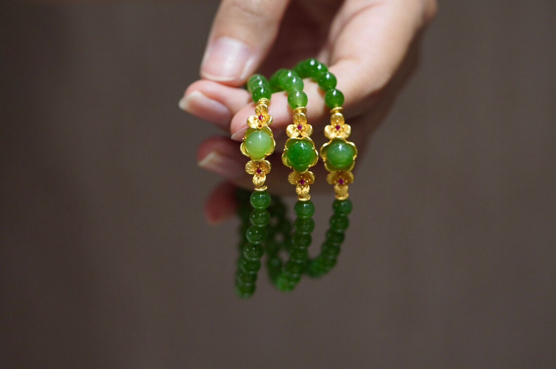 老坑碧玉银镀金配件手串-多样性发其一