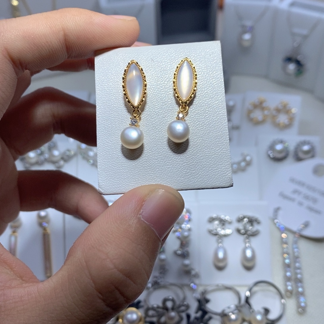 耳饰银S925镶嵌淡水珍珠
