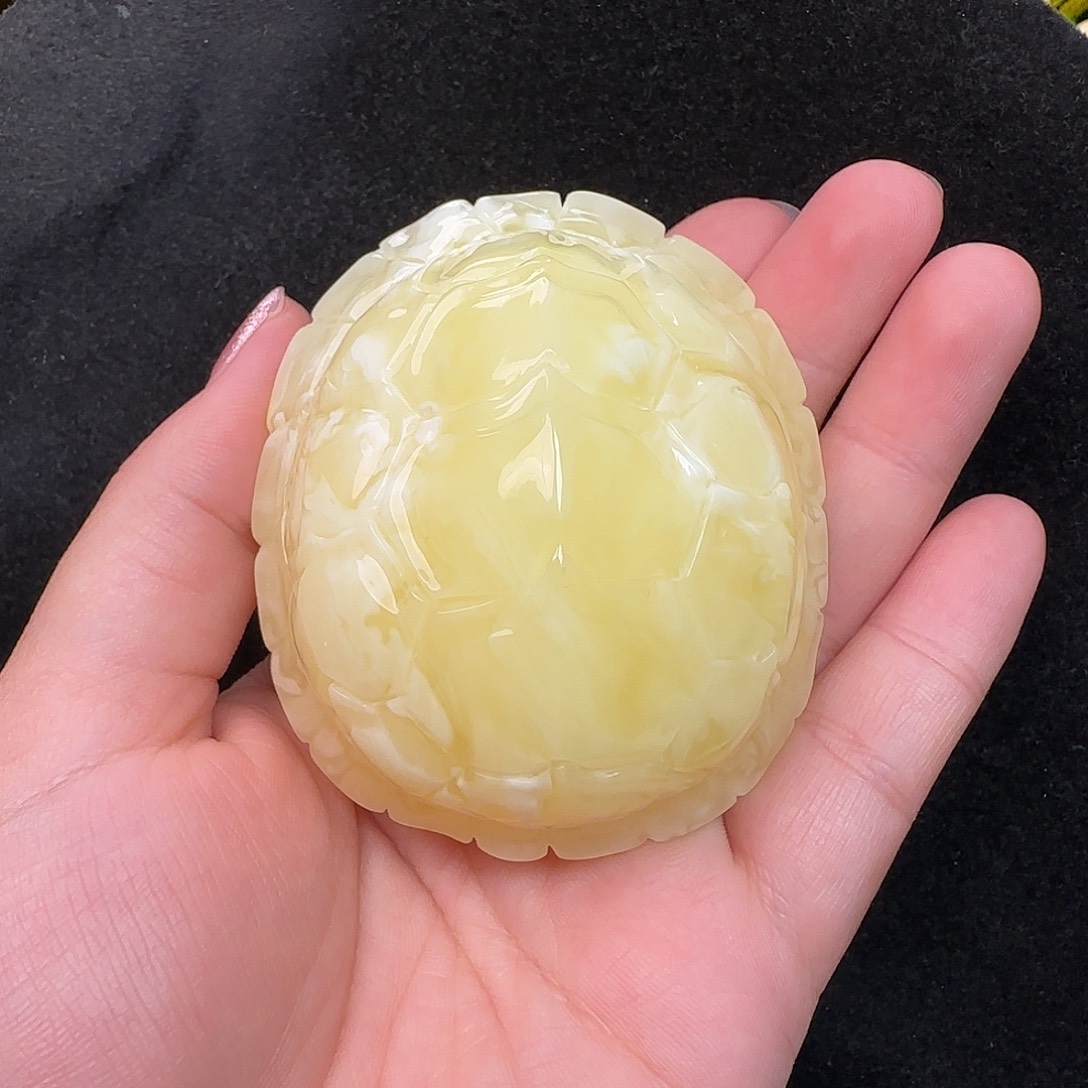 蜜蜡未镶嵌珠宝奇石