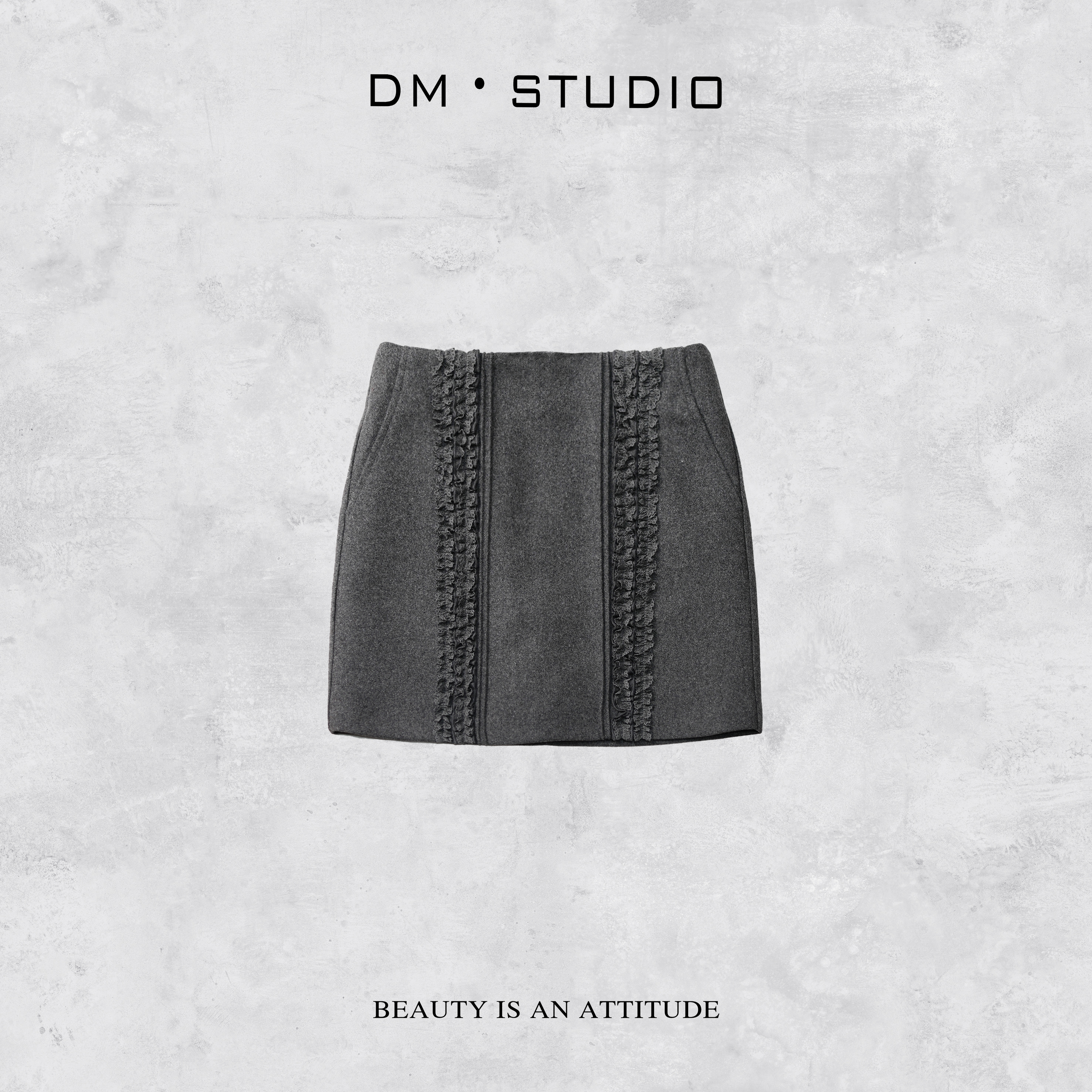 -DM•STUDIO/羊毛混纺气质显瘦精致时尚蕾丝A字短裙（226523）