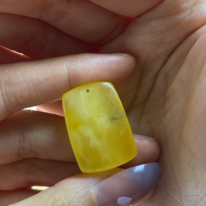 蜜蜡裸石未镶嵌我***铁微瑕