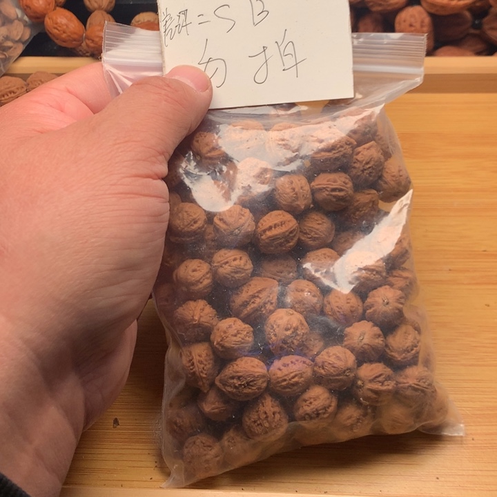 有***候文玩核桃吊坠野生精品核桃散籽