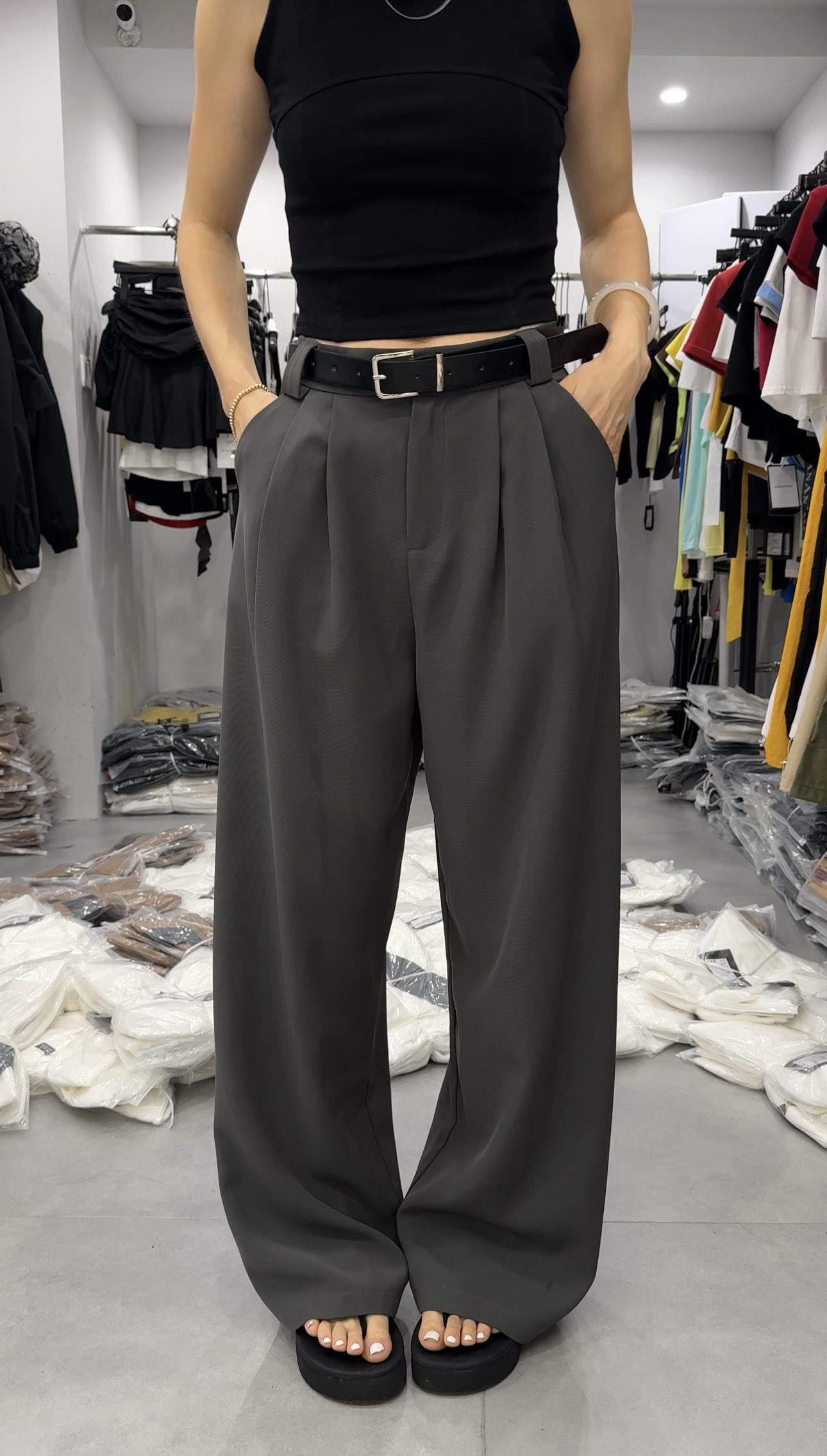 熊小姐家2025显瘦时尚窄版西装拖地裤