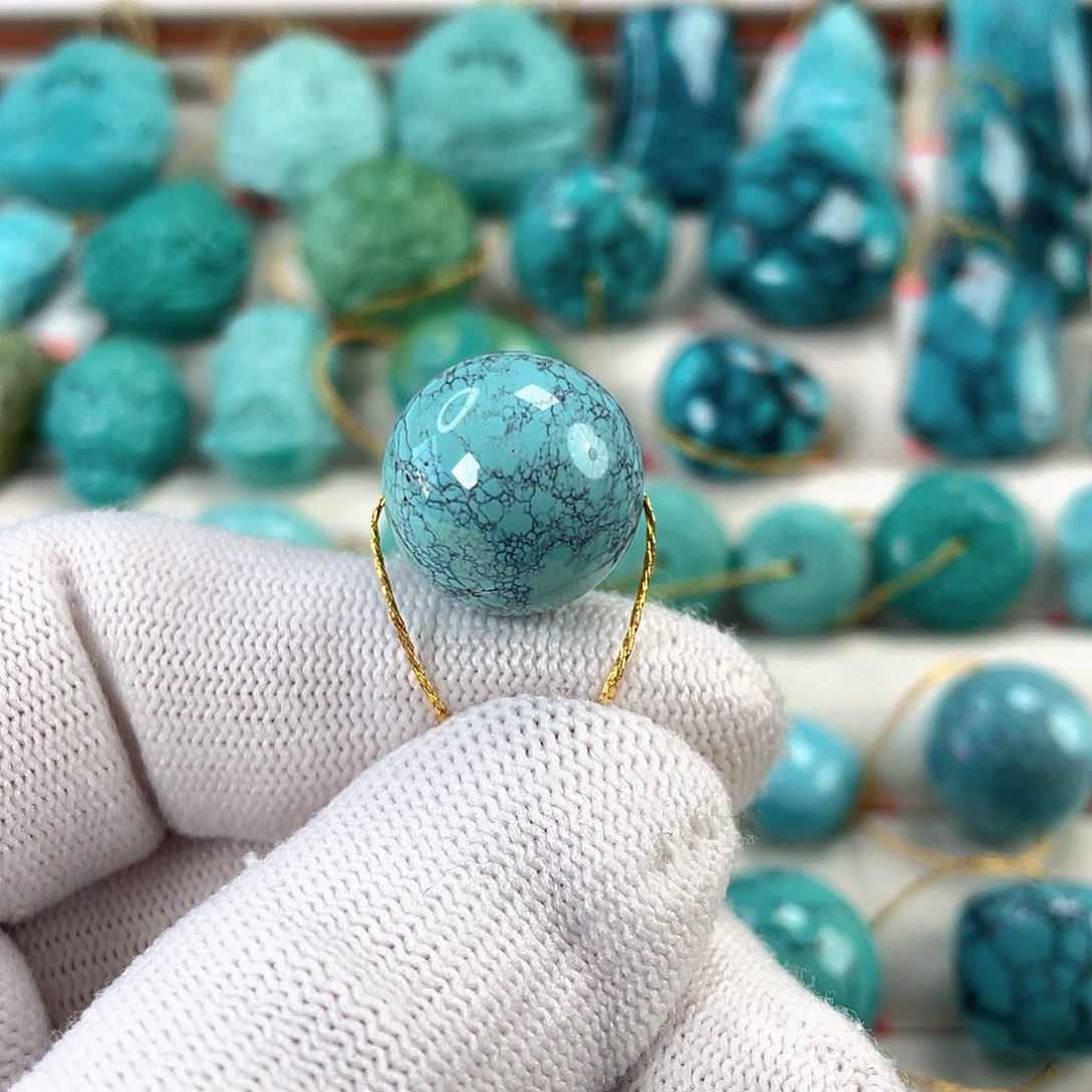 绿松石未镶嵌挂件尺寸16.2