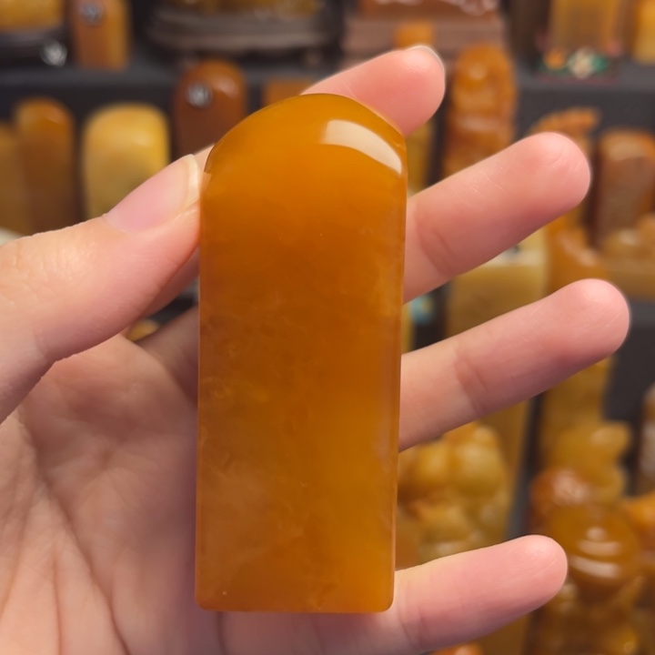 田黄石题材：工艺品