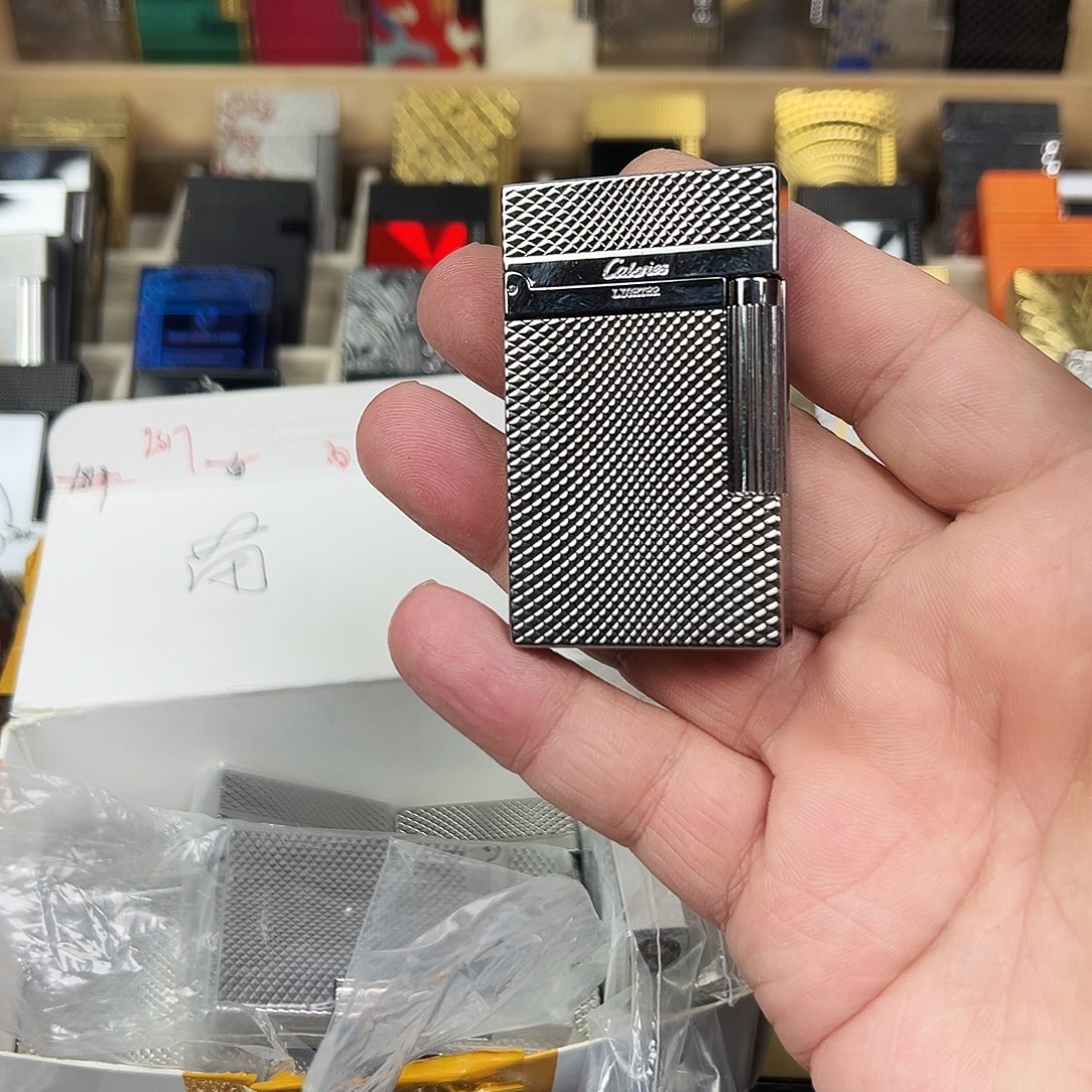 铜微瑕小巴黎丁银色单机简装