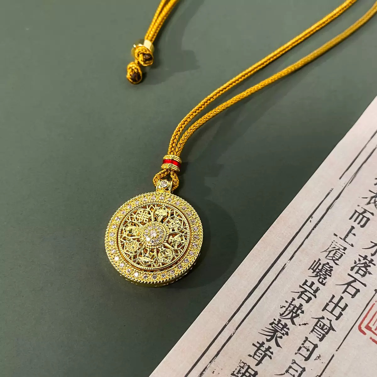 合金项链 新中式圆形八宝罗盘镂空可转动项链复古金色双面~0001