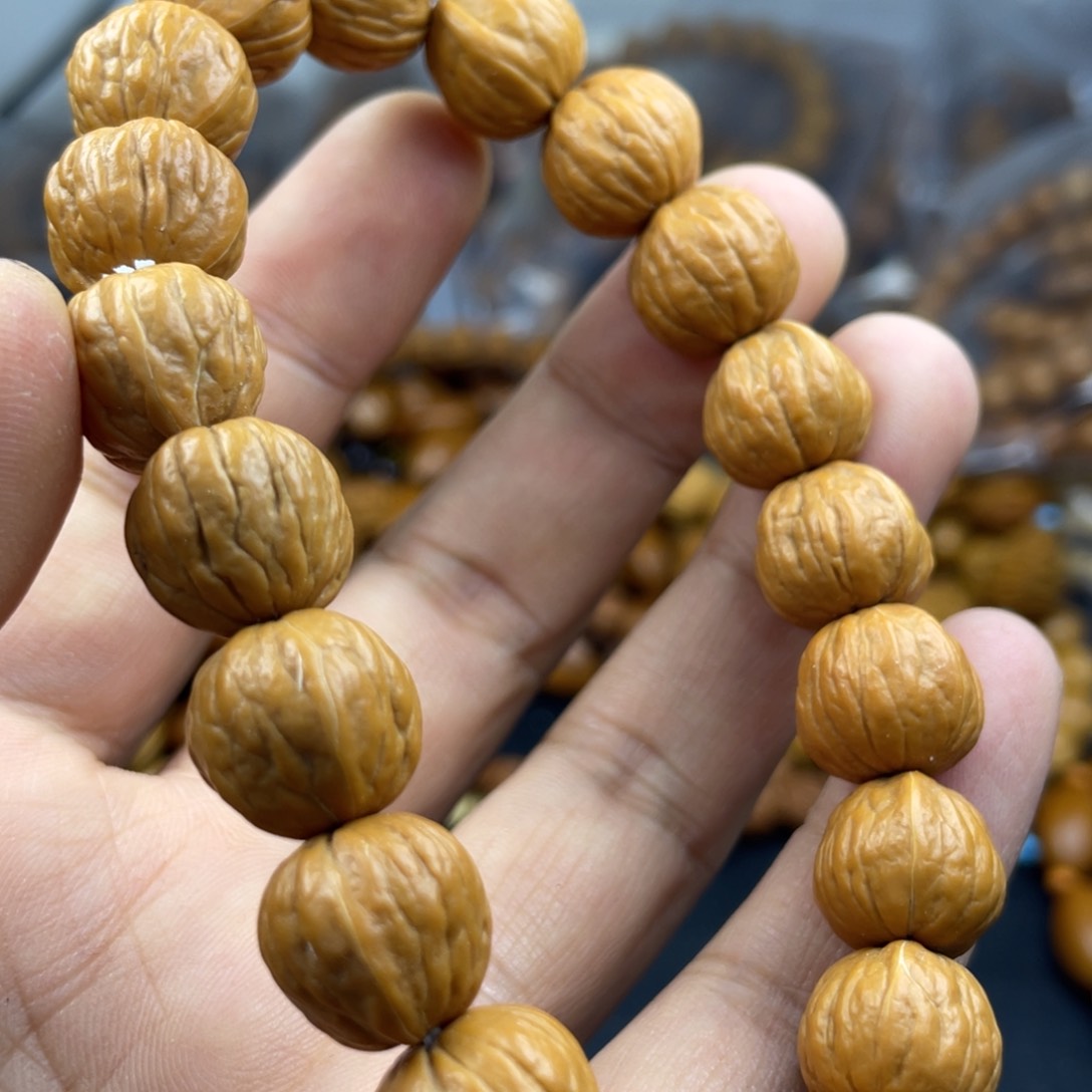 猴头核桃吊坠这不都