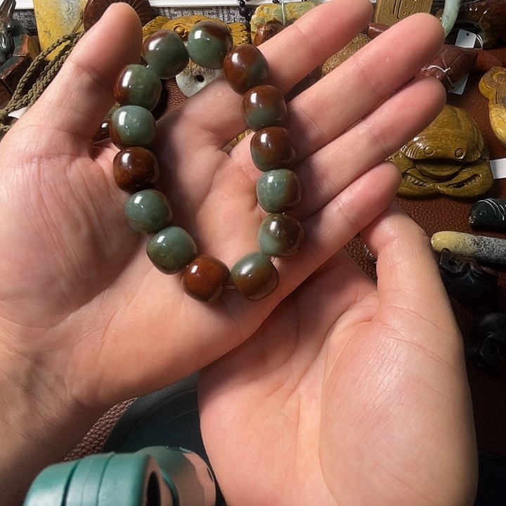 岫岩河磨玉（透闪石质玉）未镶嵌手串