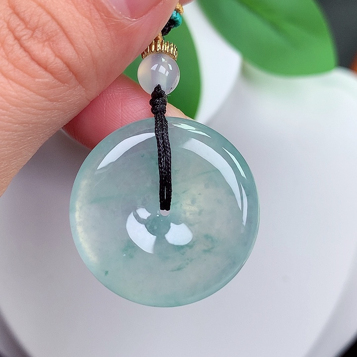 颈饰未镶嵌翡翠平安扣 28x5.7mm