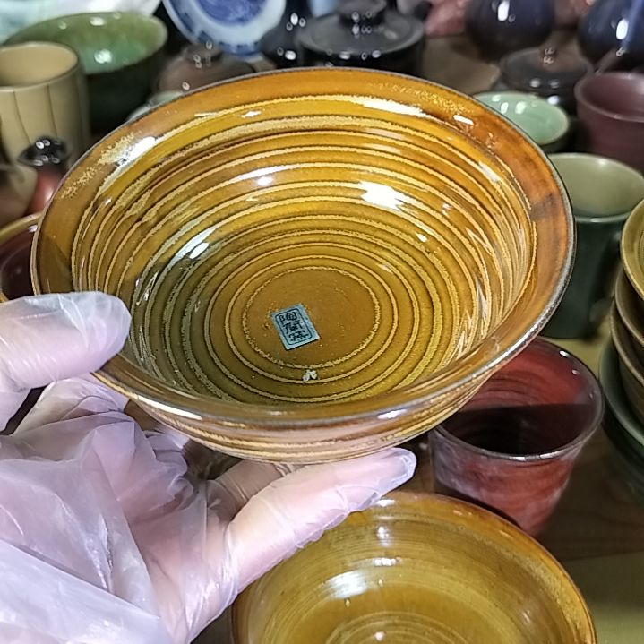 盘瓷片陶瓷杯盘壶碗都有