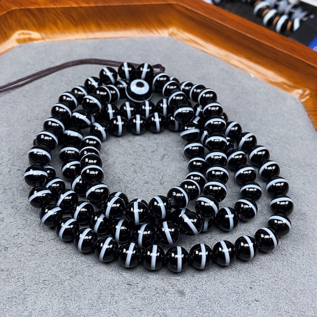 凤****玛瑙/玉髓未镶嵌手链