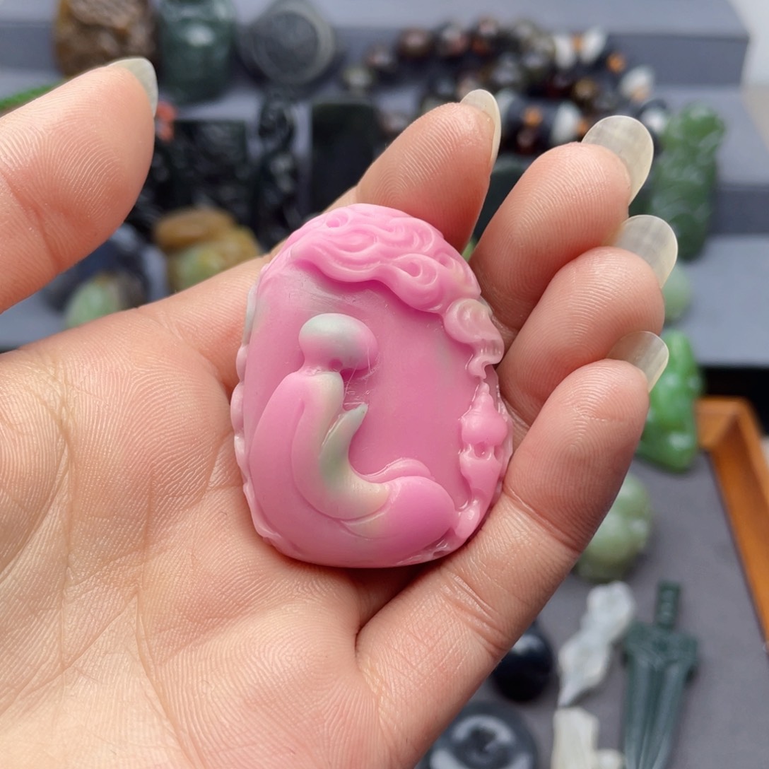 和田玉颈饰未镶嵌随**修