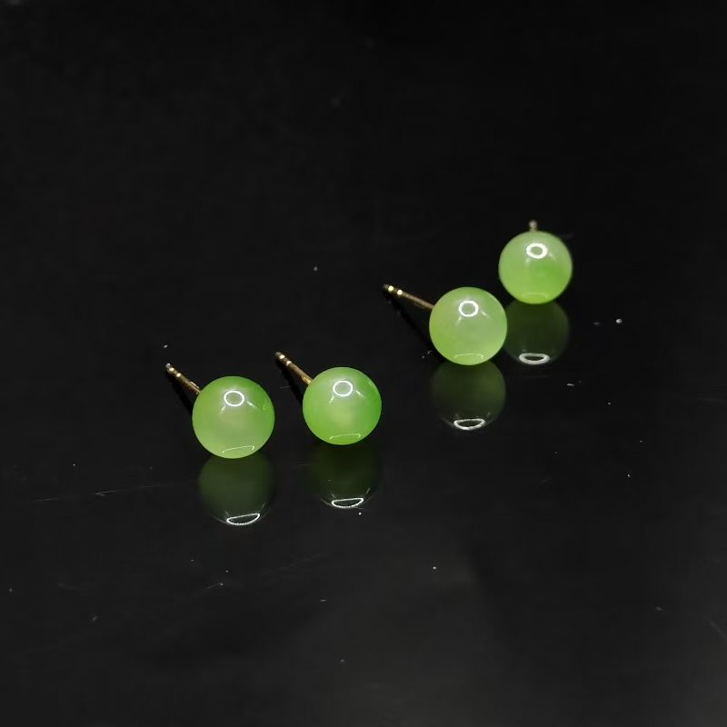 【老三珠宝】18k金和田玉圆珠耳钉J1【多样性发其一】约5mm+