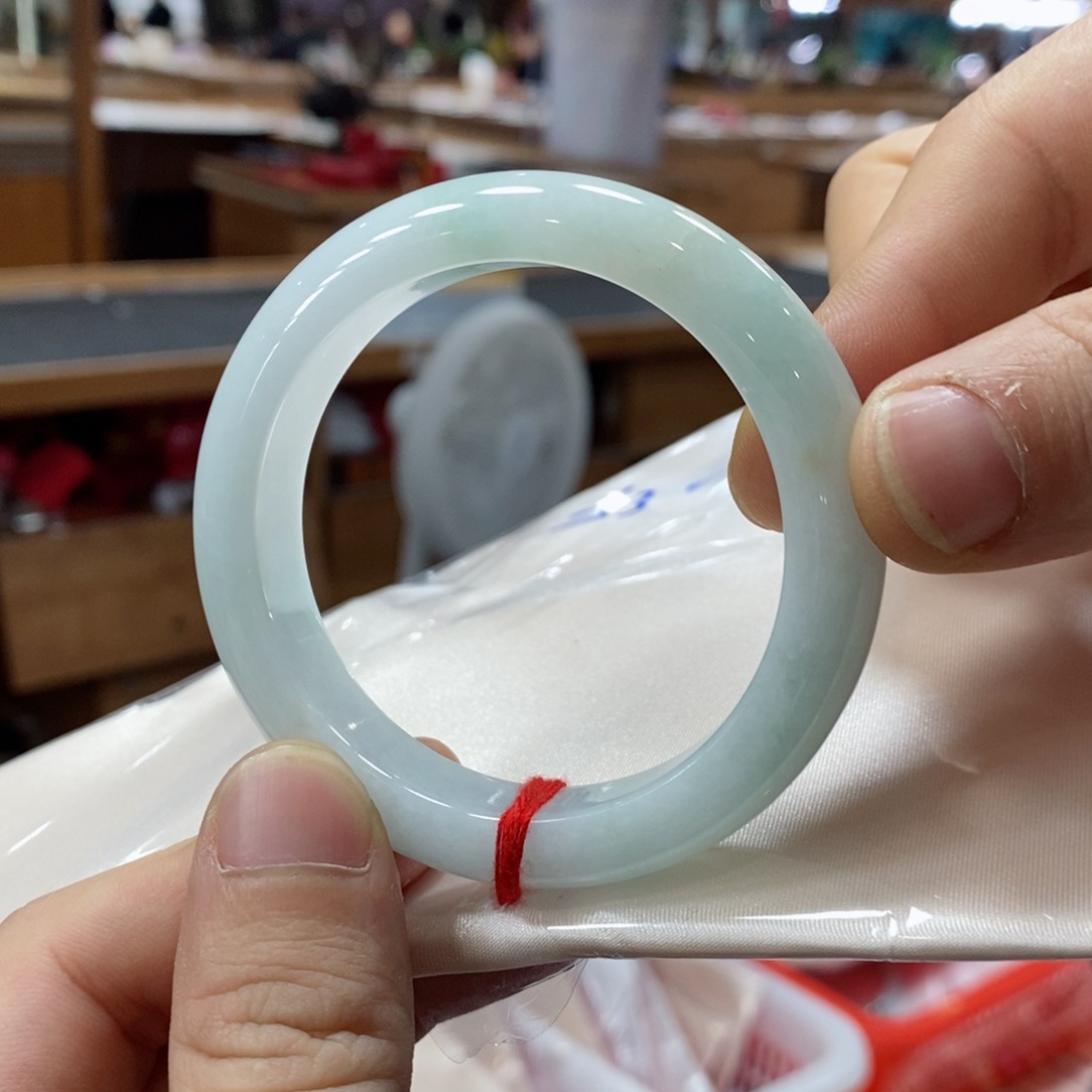 未镶嵌手镯翡翠翡翠