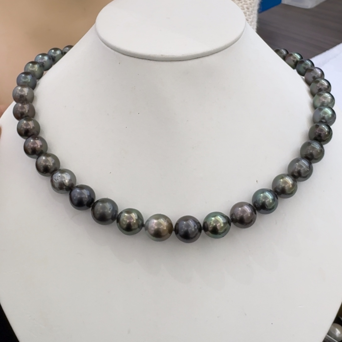 未镶嵌海水珍珠颈饰