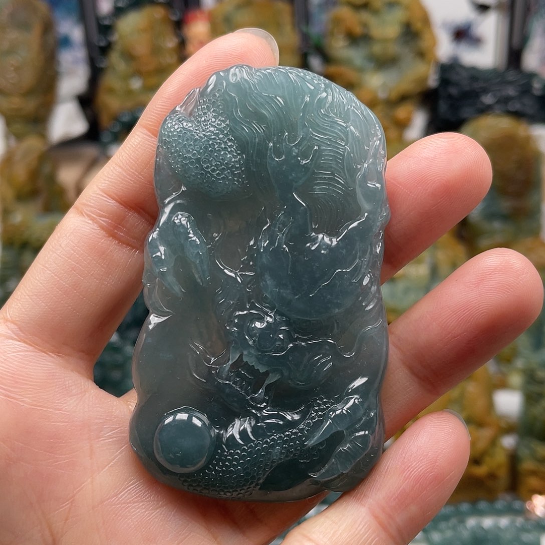 翡翠未镶嵌颈饰天然翡翠a货龙
