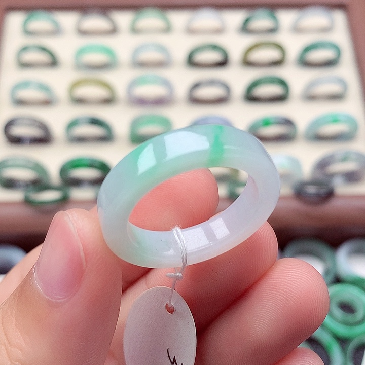 翡翠戒指未镶嵌24-25号