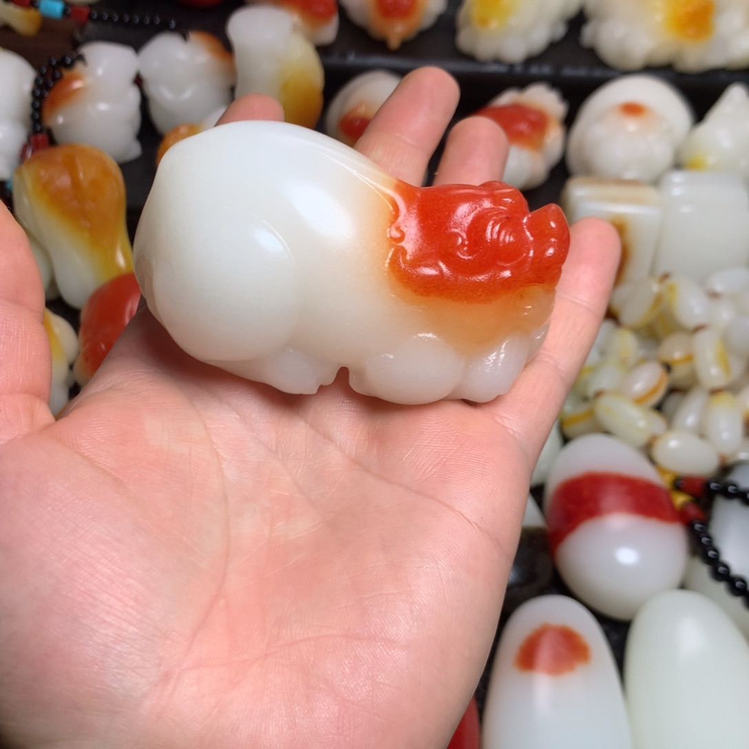 新疆戈壁石五彩石