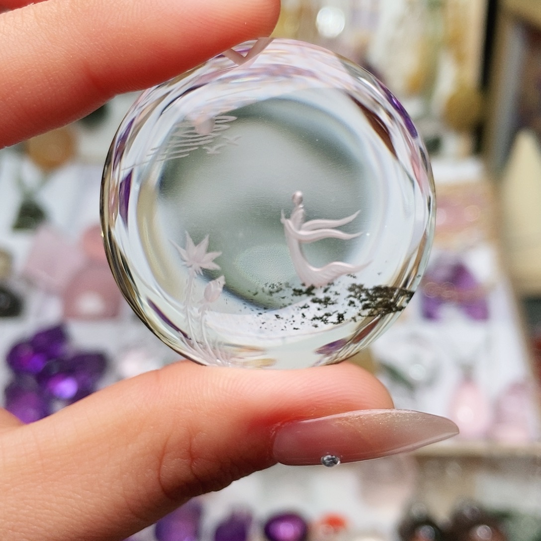 吊坠(赠链)未镶嵌水晶