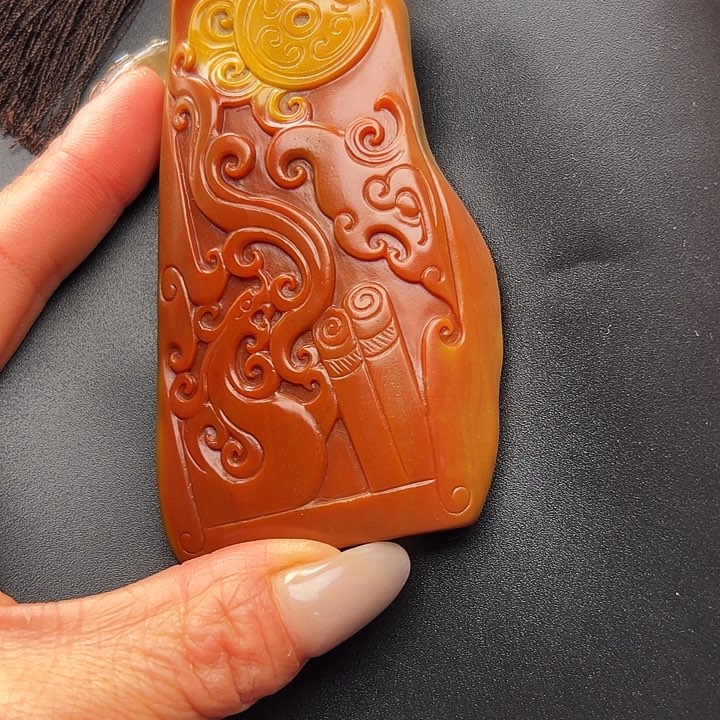 石英质玉黄蜡石手把件未镶嵌星*火