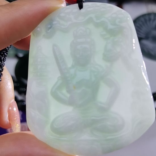 翡翠吊坠(不含链)未镶嵌