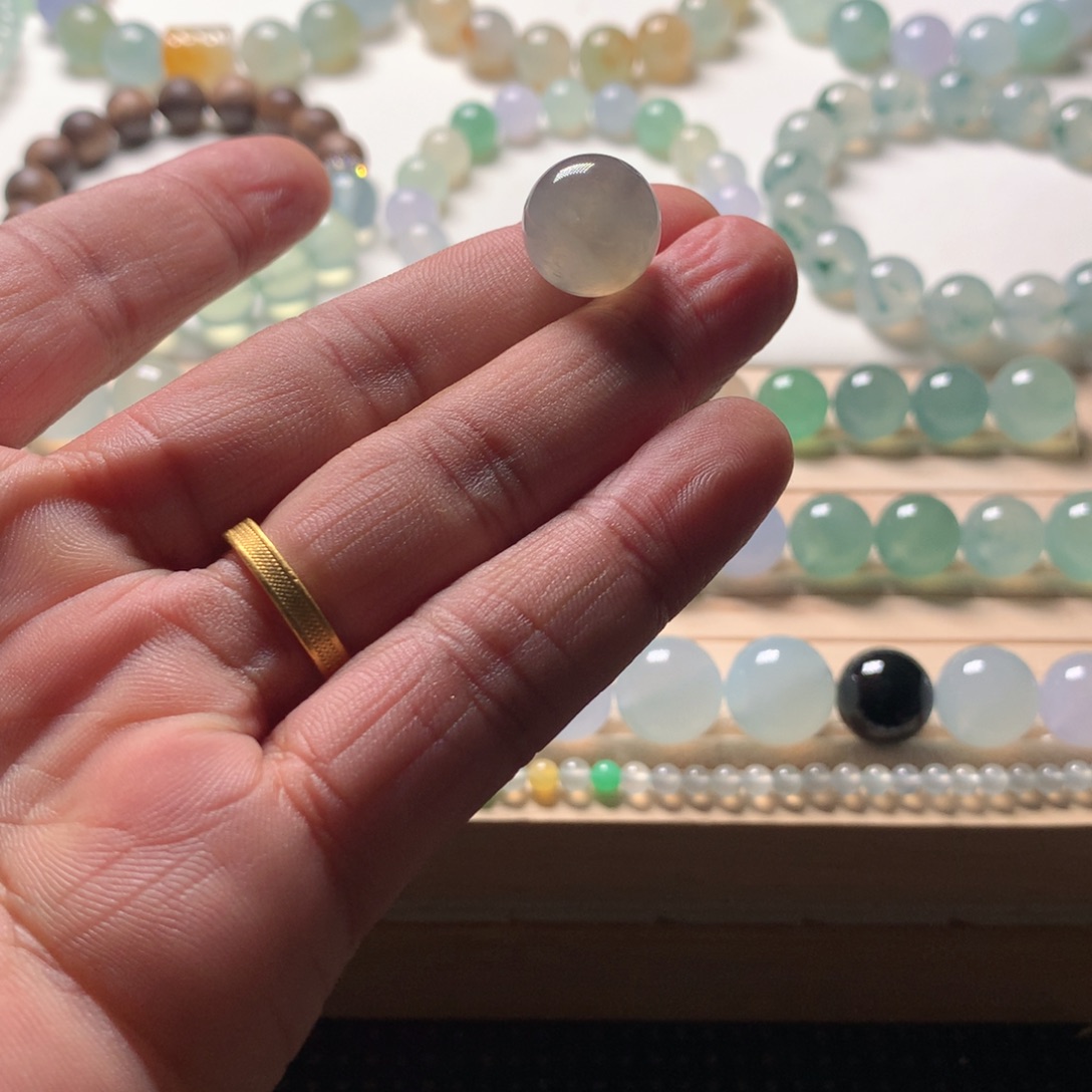 侯***哥翡翠未镶嵌手链天然翡翠卡14单珠