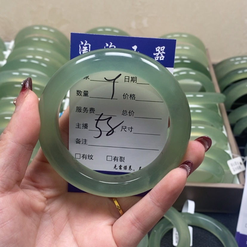 【闪购商品】蛇纹石玉手镯未镶嵌?****～