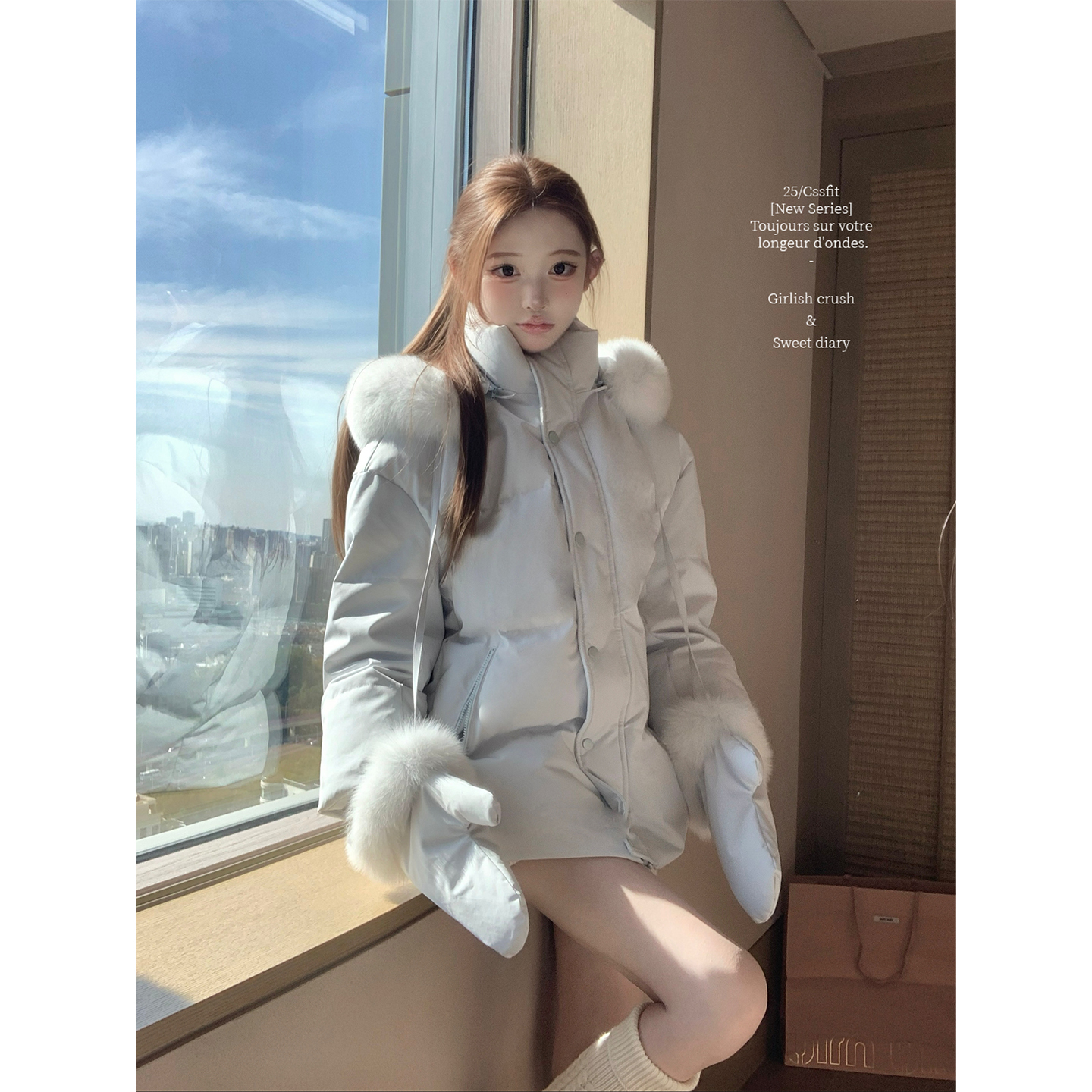 迟伞伞25/fw 白雪Ashley 90白鸭绒真狐狸毛定染baby蓝手套羽绒服