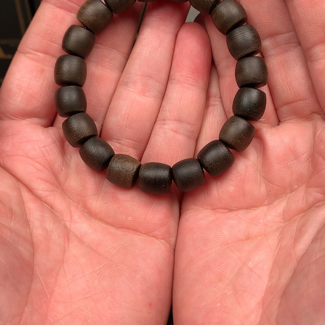 沉香木手串大****圈越南芽庄白棋