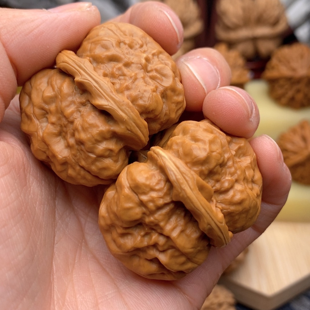 文玩核桃把件36蛙打底