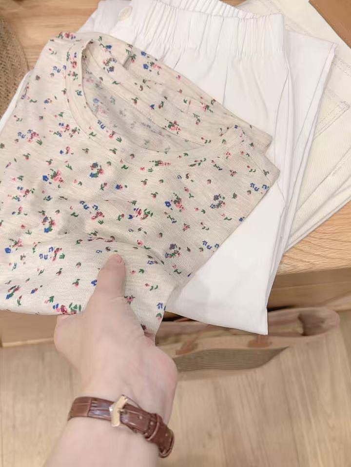 七言家巨好看！ins穿搭#森系杏色蓝碎花清凉短袖体恤