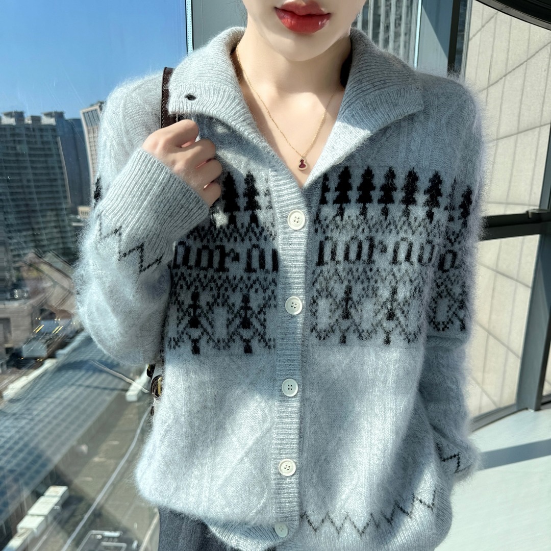 秋冬新款费尔岛宽松慵懒风羊绒拉绒系扣外套翻领立领毛衣