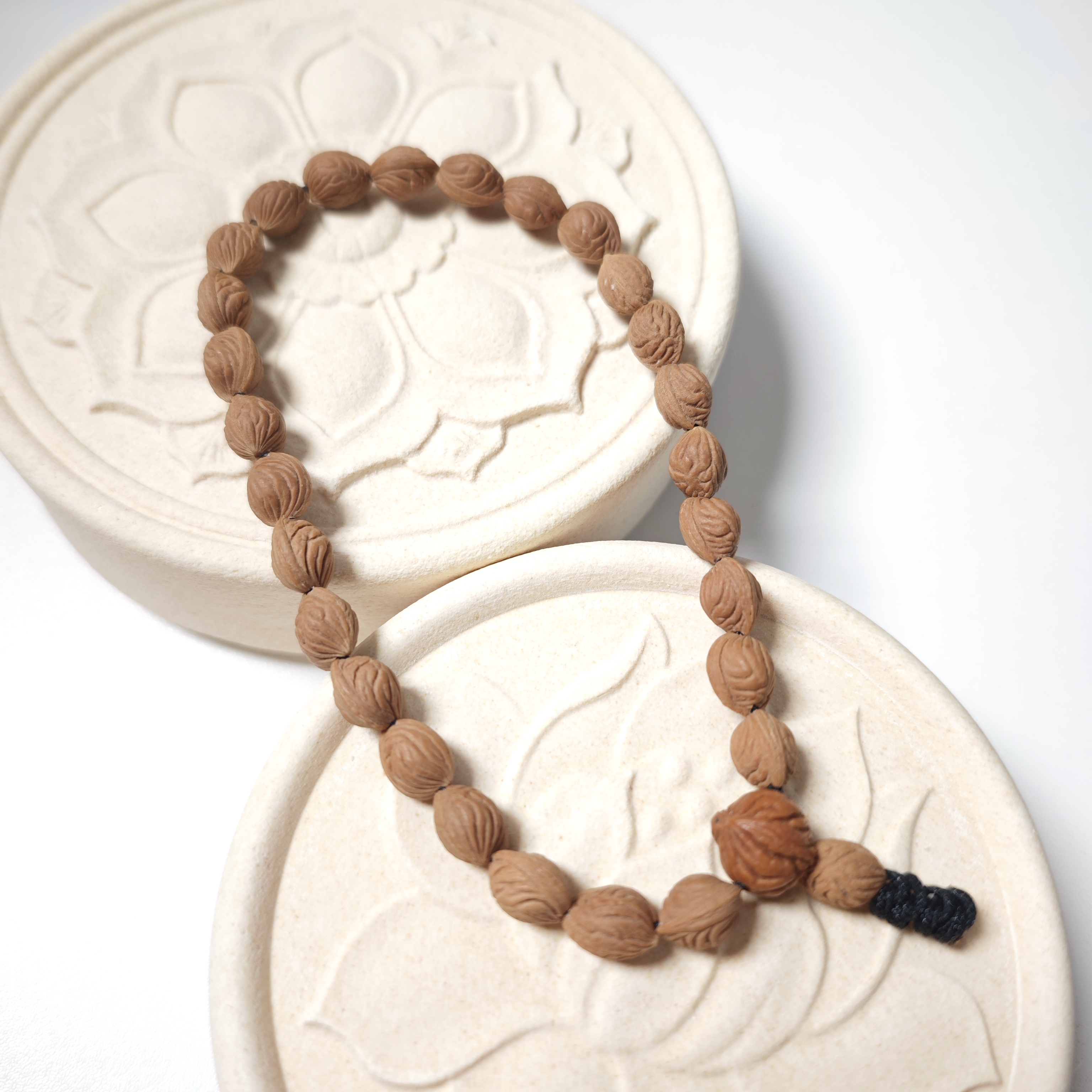 7+原皮无修秦岭龙纹桃核玉龙脊手持（27颗）