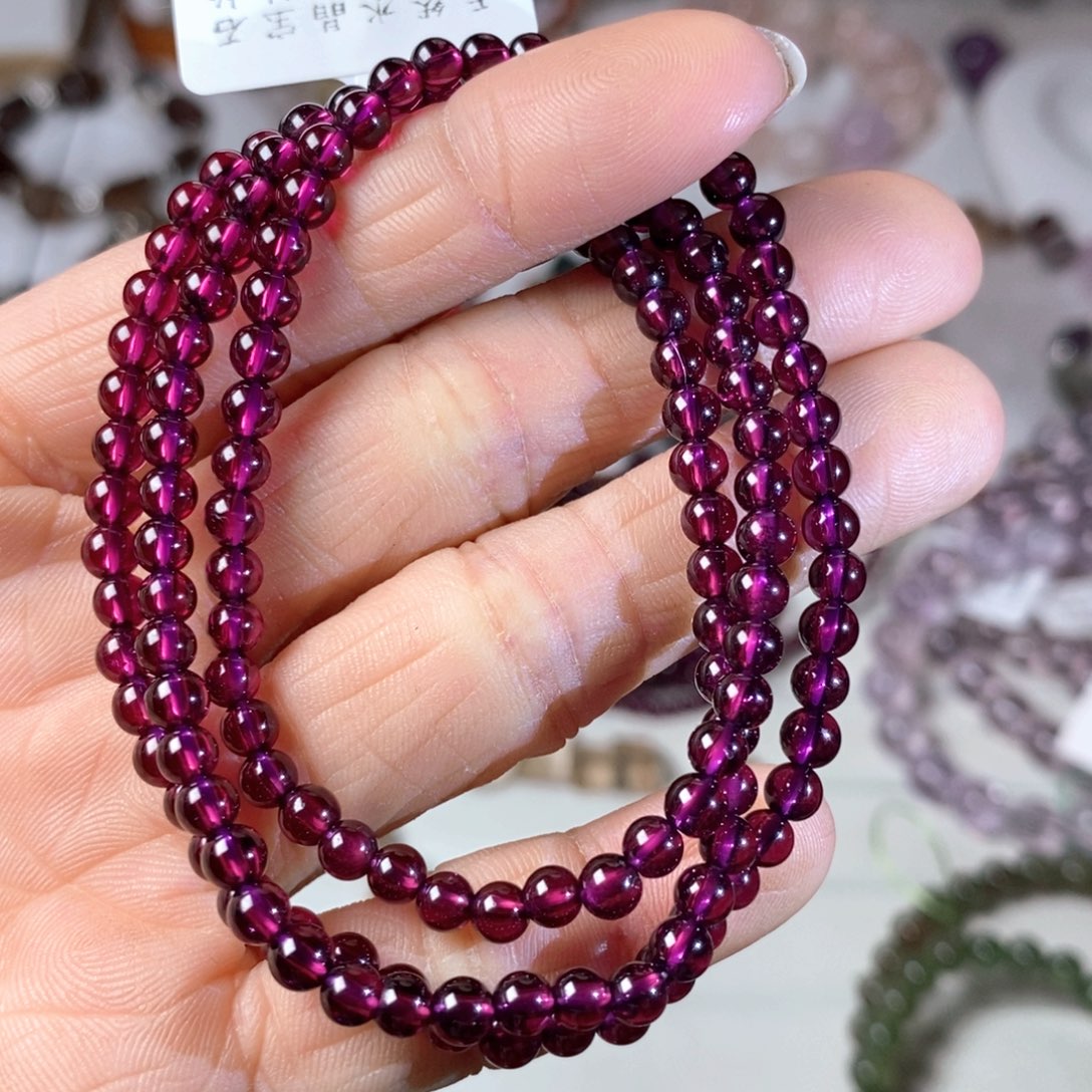 【闪购商品】石榴石手链未镶嵌7A巴西紫牙乌4mm