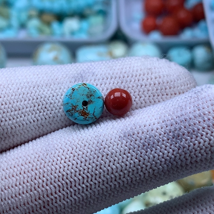 南红玛瑙未镶嵌珠宝奇石