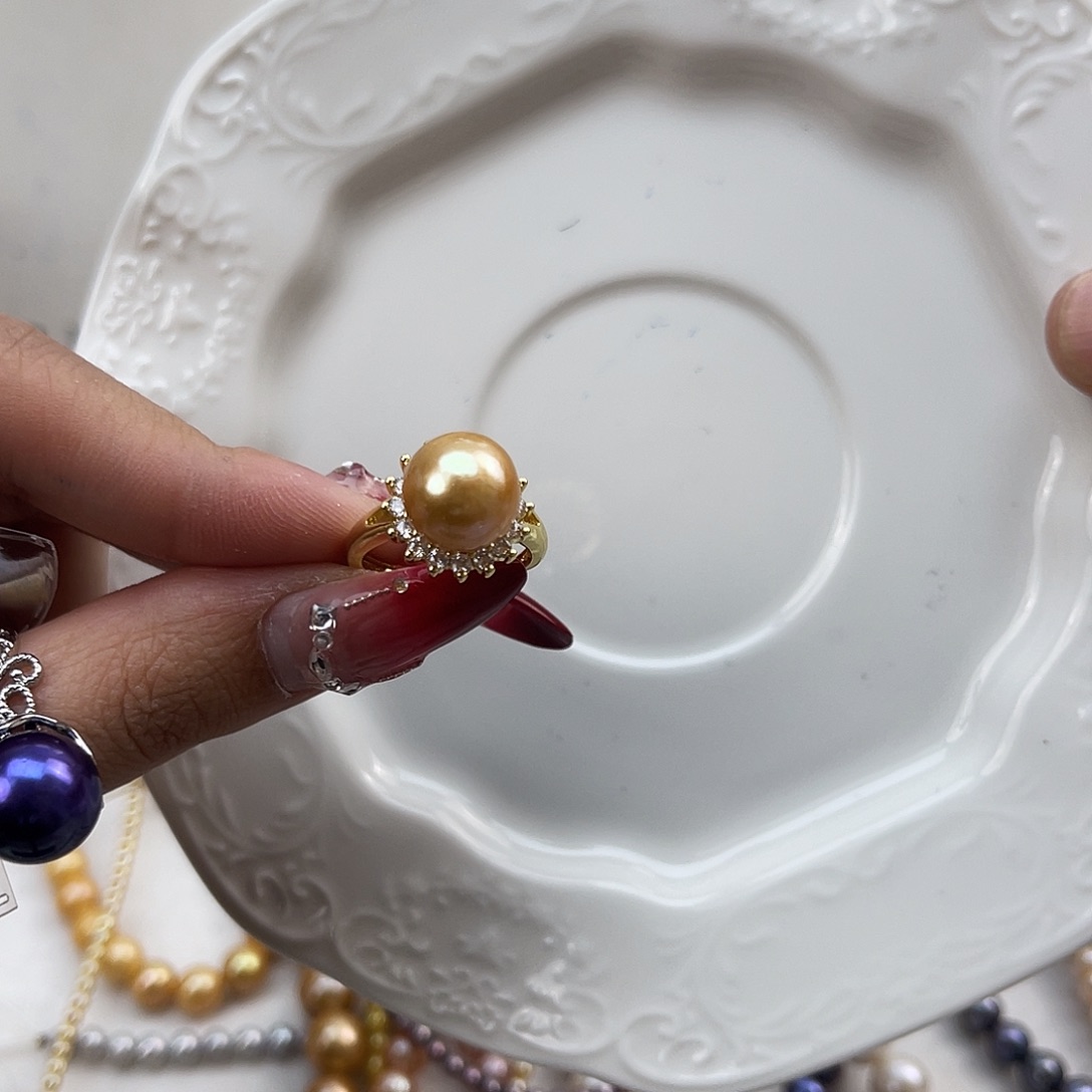 淡水珍珠未镶嵌来咯哦哦哦哦哦哦哦哦哦哦哦哦哦哦哦