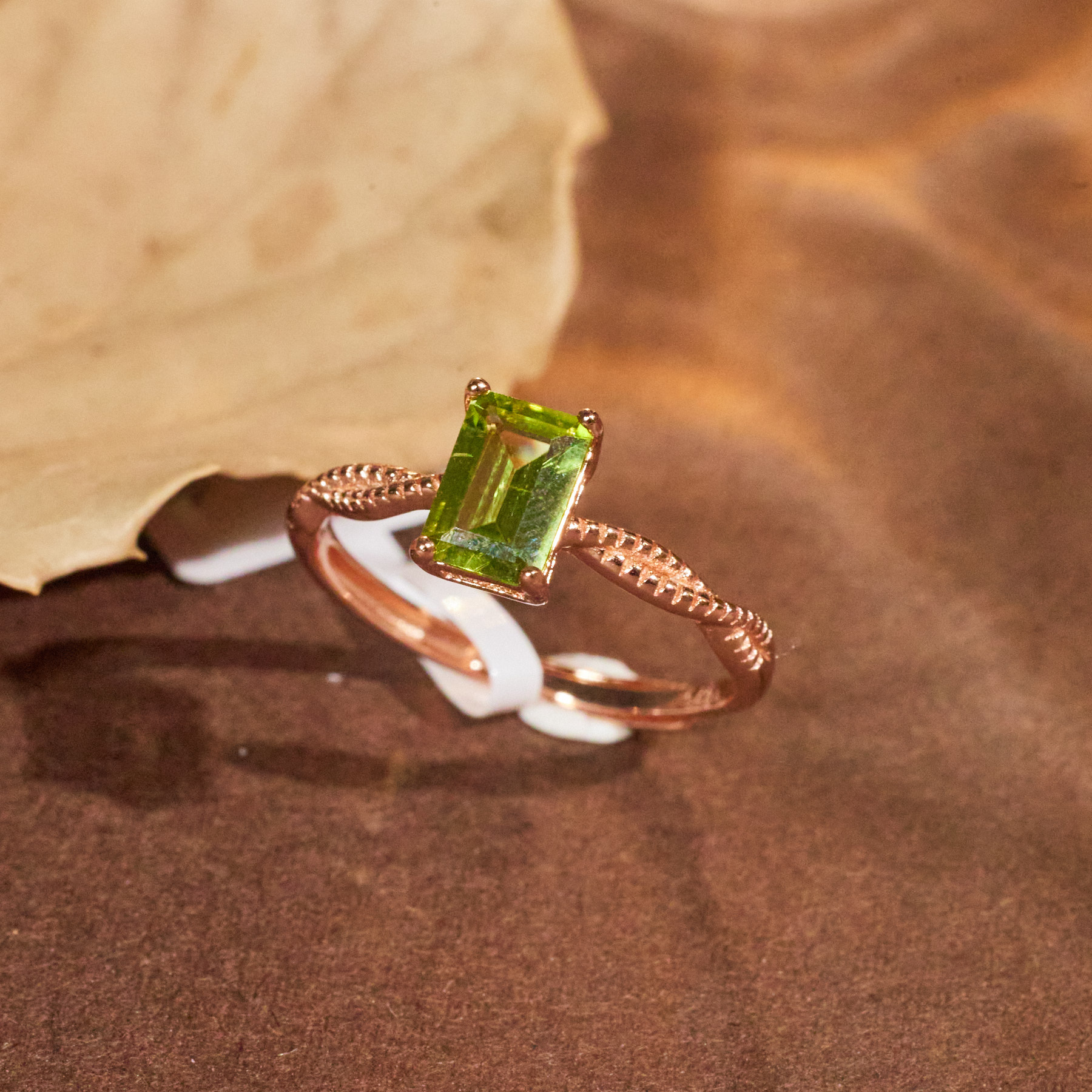 【歪歪】方形*橄榄石戒指S925镶嵌W8626