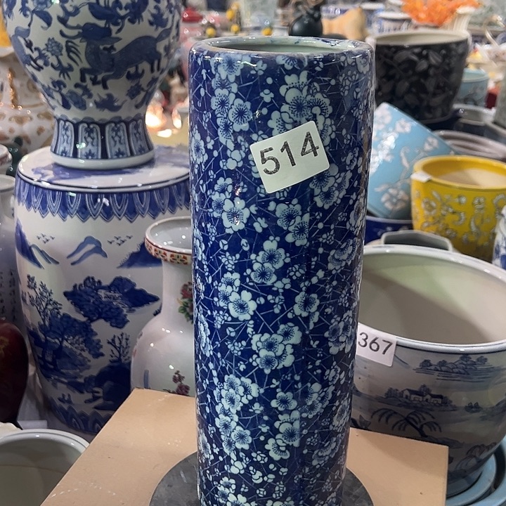 瓷片瑕。。。。。。，，，。。。。。。