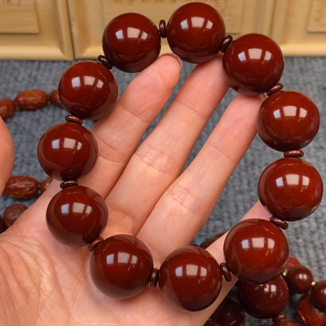 蒙***～橄榄核手串/手链光柱