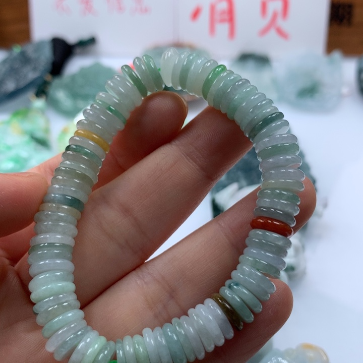 翡翠颈饰未镶嵌保真天然A货翡翠